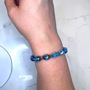 Blue glass bead bracelet